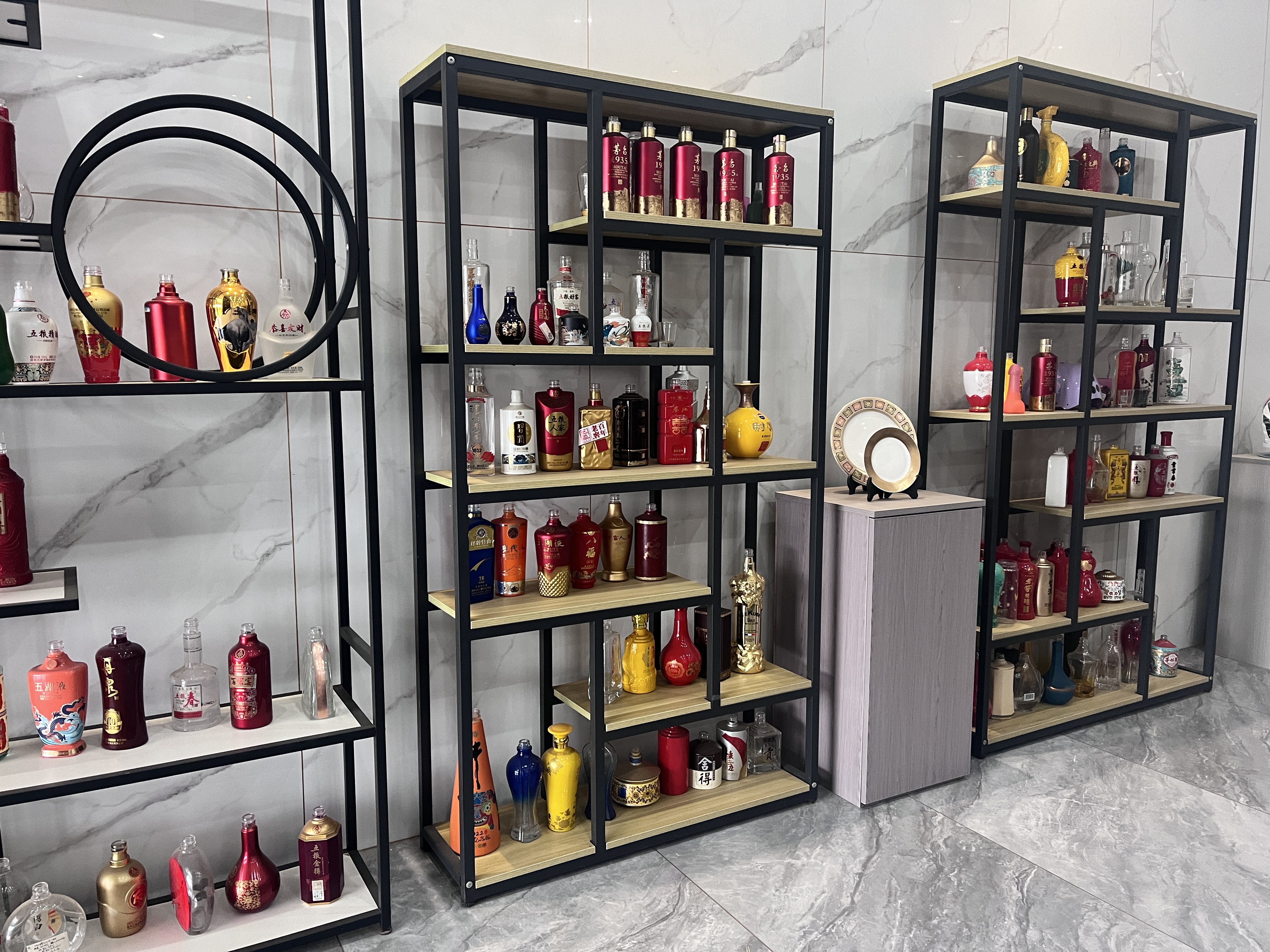 વાઇનની બોટલ પરનું લેબલ